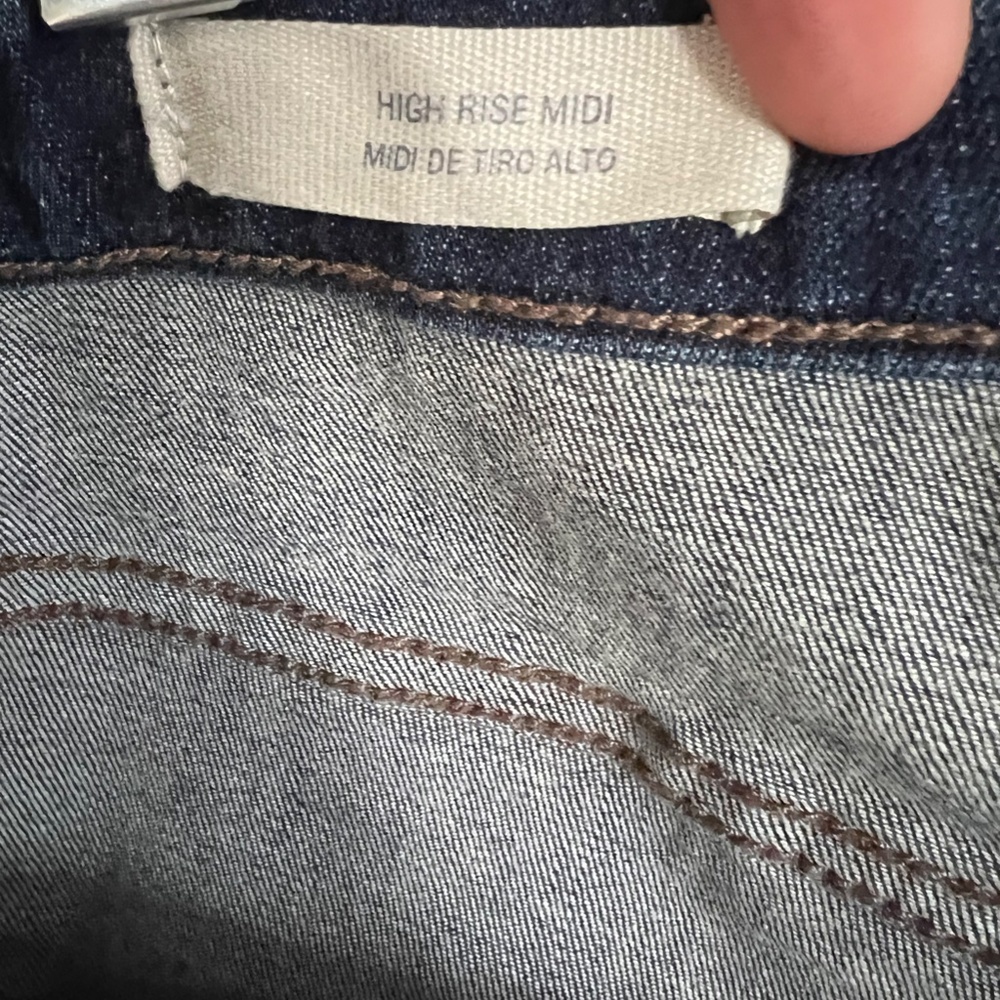 Universal Thread Jean Shorts - Picture 5 of 6